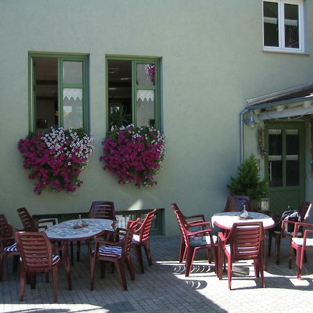 Weinstube Schwalbennest Hotel Karlstadt Bagian luar foto